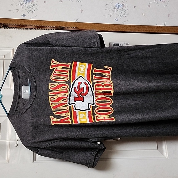 Kansas City football tshirt NWT - Picture 7 of 13